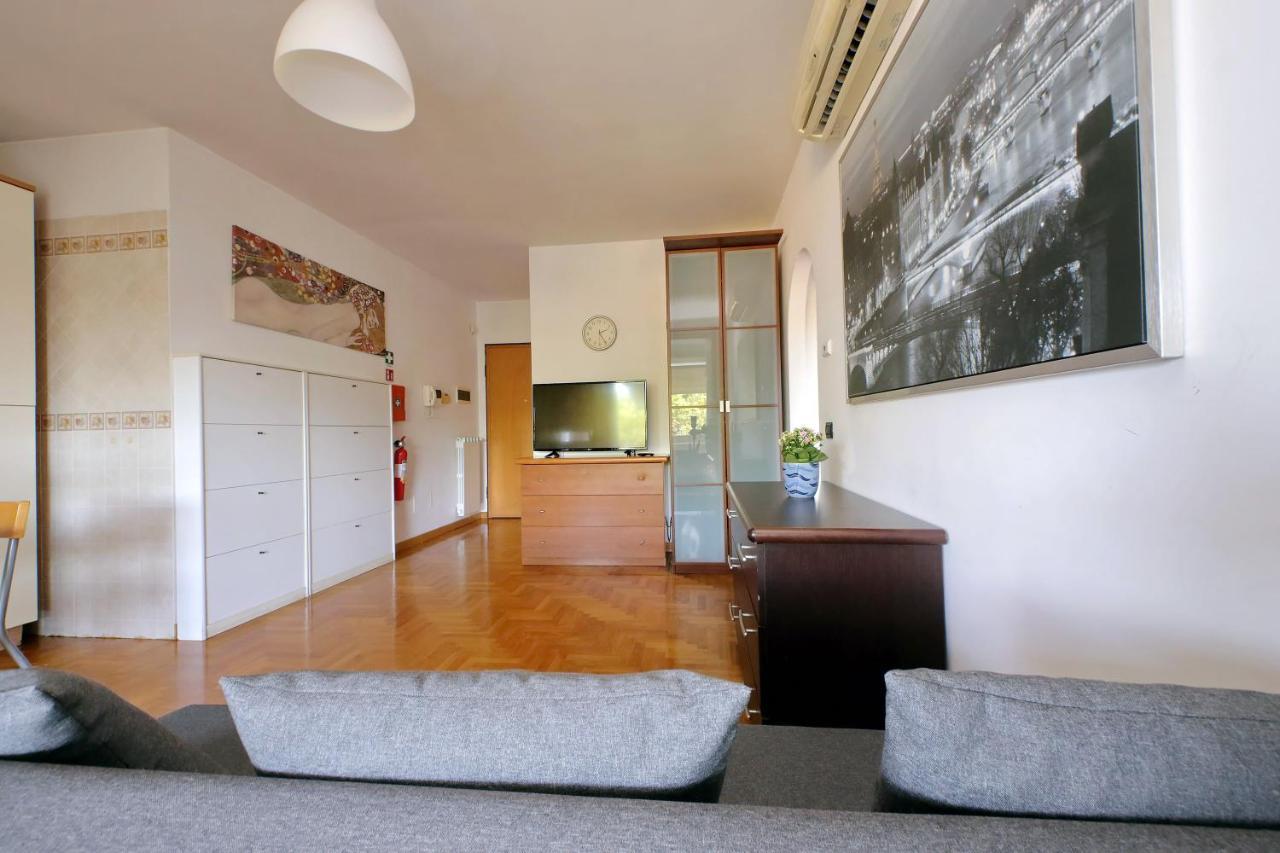 Appartamento Crisafulli Roma Exterior foto